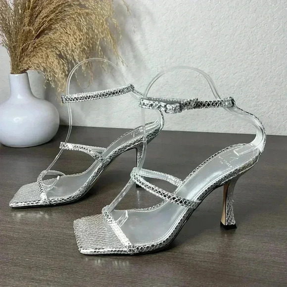 Marc Fisher Women's Dalida Embossed Strappy Sandals Size 7M - Picture 6 of 12